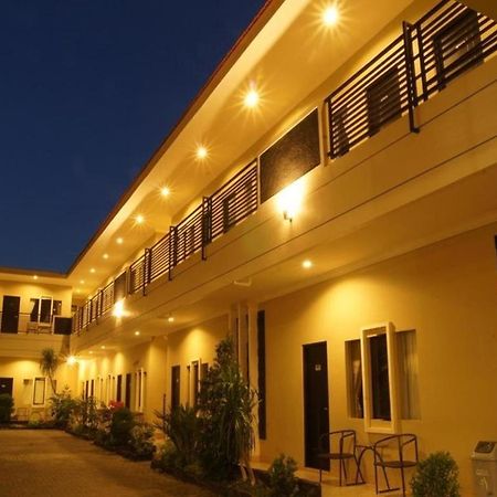 The Winner Premier Hotel Pemalang Exterior photo