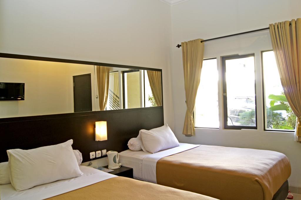 The Winner Premier Hotel Pemalang Room photo