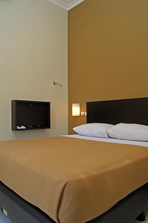 The Winner Premier Hotel Pemalang Room photo